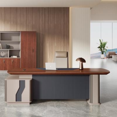 DF-D0424 Executive Table 